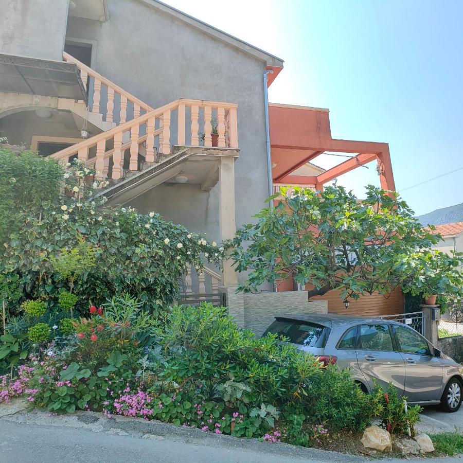 Studio Apartman Rea Kotor Exterior photo